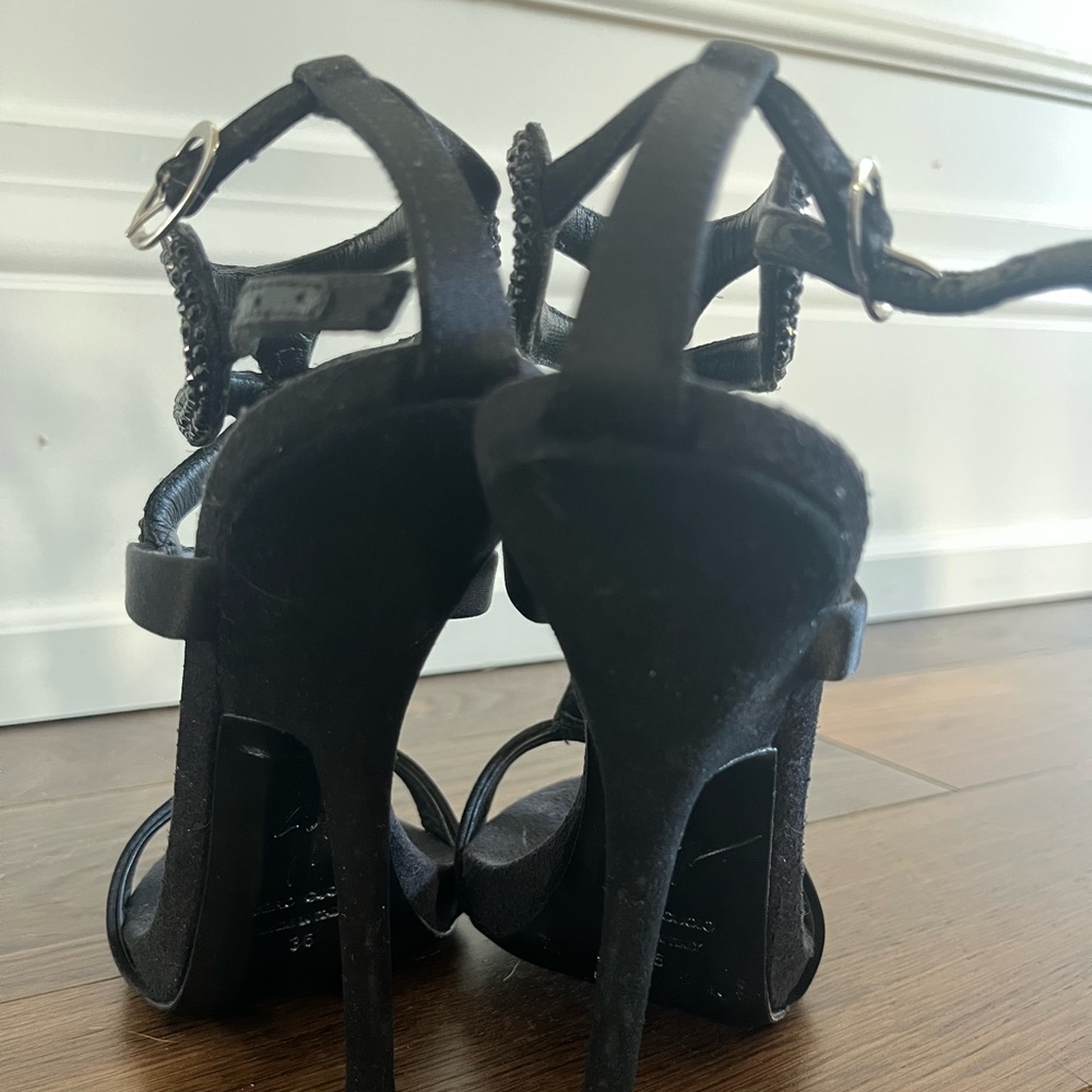 Giuseppe Zanotti Alien Sandal - sz 6 - Picture 4 of 5